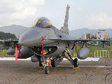 US PACAF F-16C